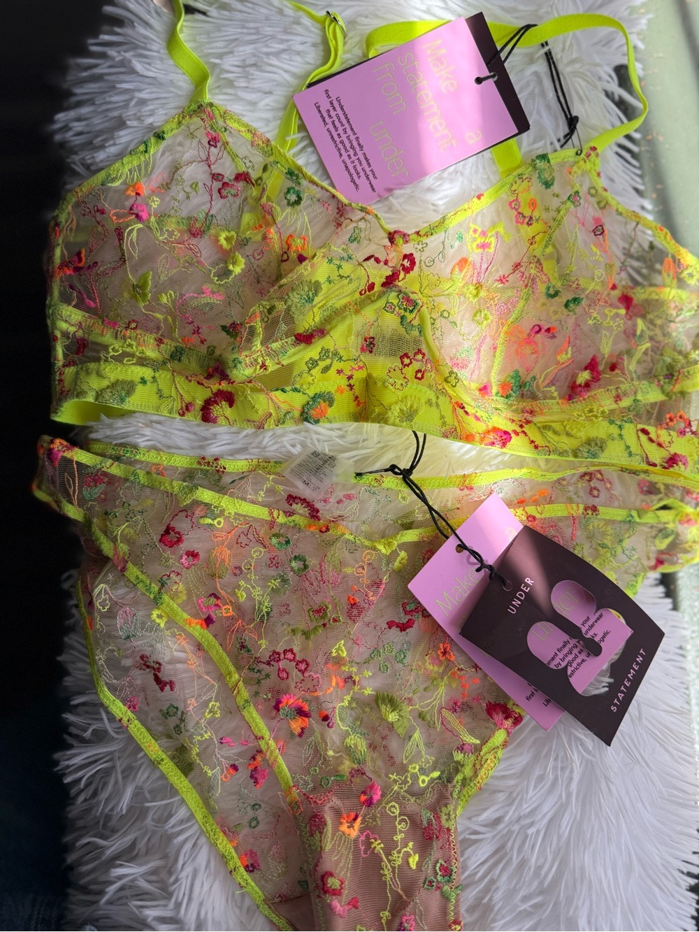 Understatement Neon Yellow Floral Lace Bralette & Bikini Set- NWT- M/L